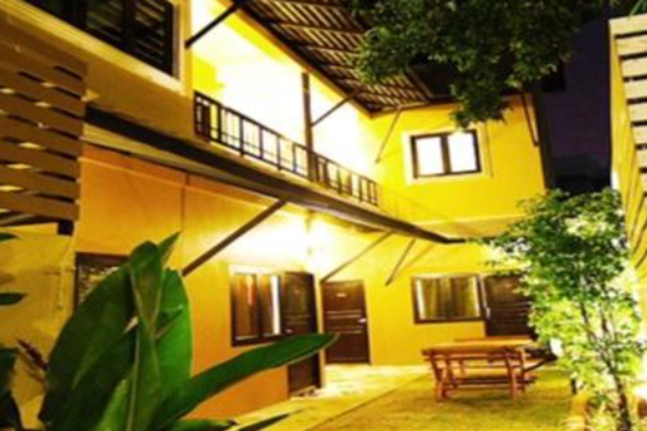 Отель Thapae Boutique House Чиангмай Экстерьер фото