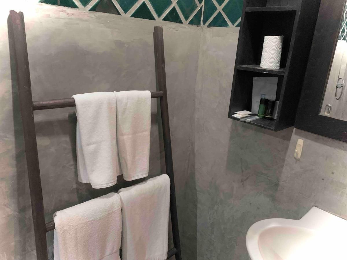 Отель Thapae Boutique House Чиангмай Экстерьер фото